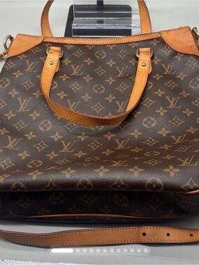 Louis Vuitton Odeon GM Monogram Crossbody Bag Adjustable Strap